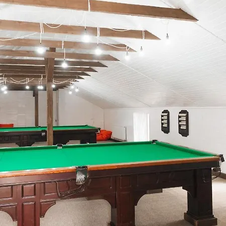 парк-готель там, де гори...